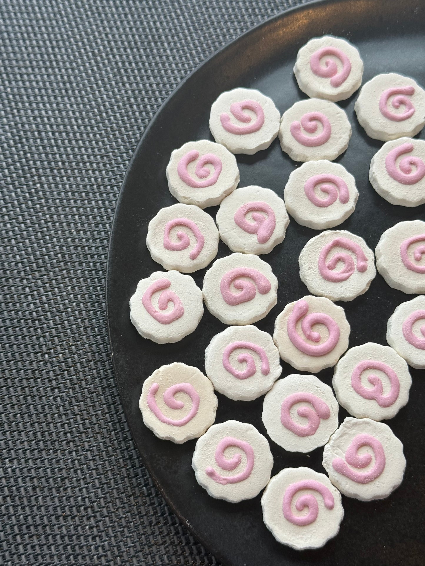 Japanese Fish Cakes (Kamaboko) | Enrichment & Toppers | Goat Milk Based | Crunchy | 1.8oz/50g (20-25ct/set)