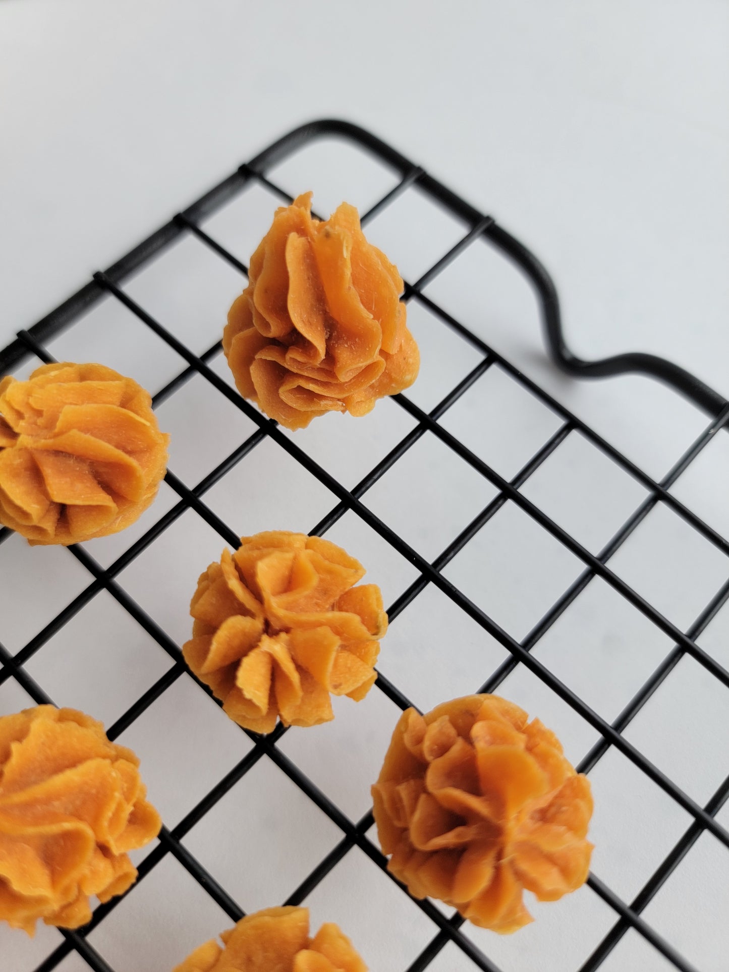 Sweet Potato Meringue| Goat Milk Based | Crunchy |1.8oz/50g