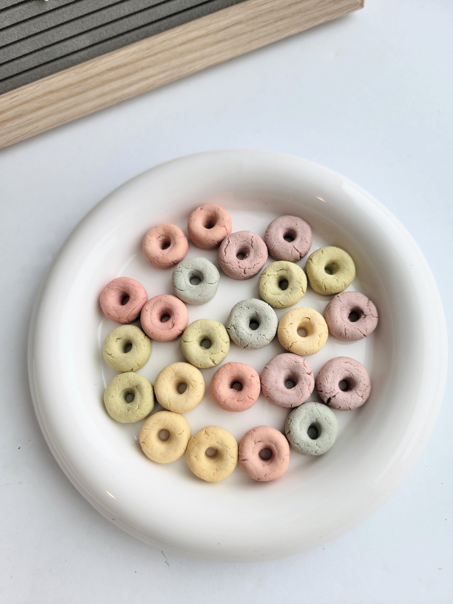 Fruit Loops Cereal| Meat Based |Softie | 1.8oz/50g | Assorted Designs