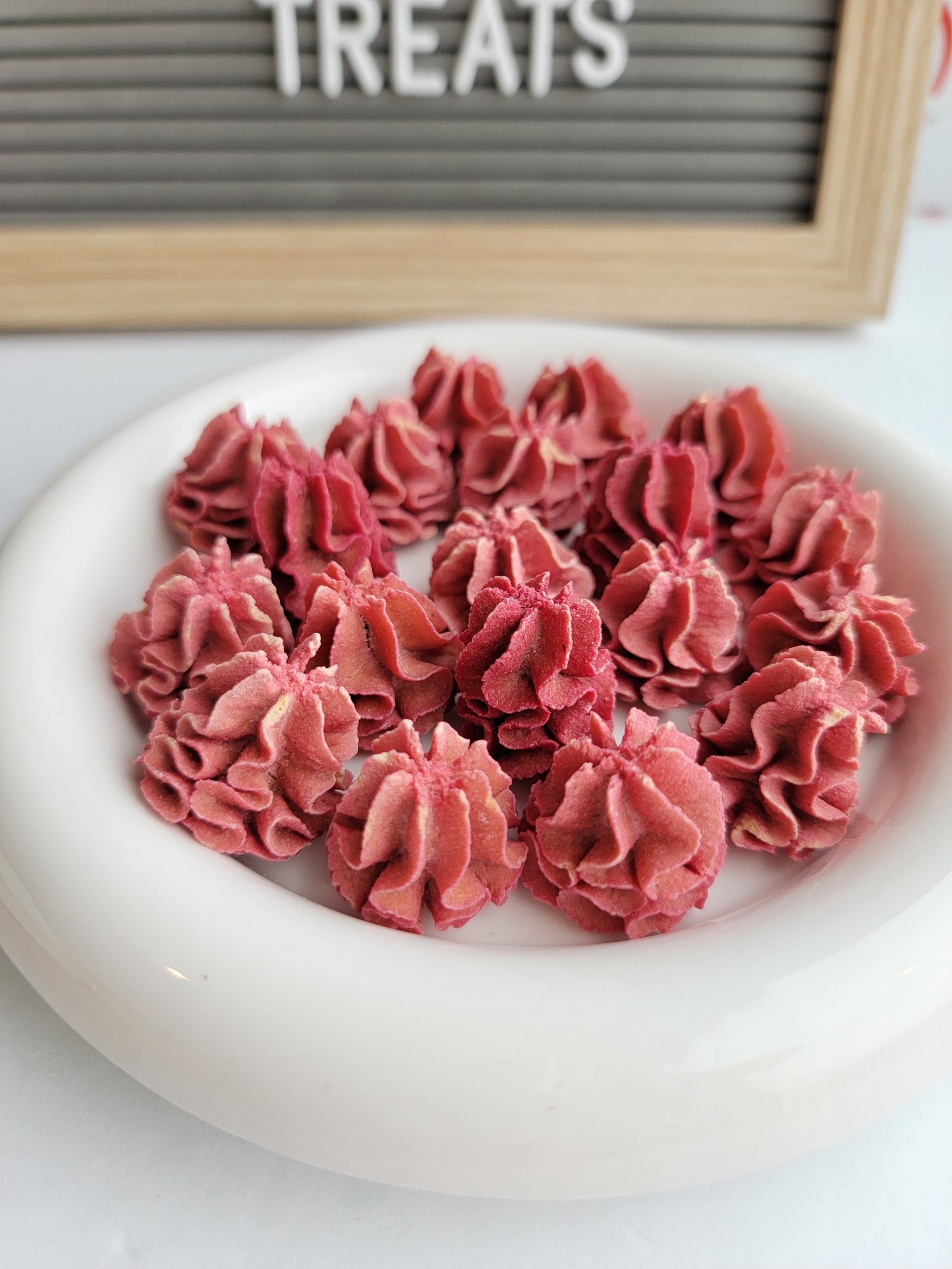 Red Velvet Meringue| Goat Milk Based | Crunchy | 1.8oz/50g