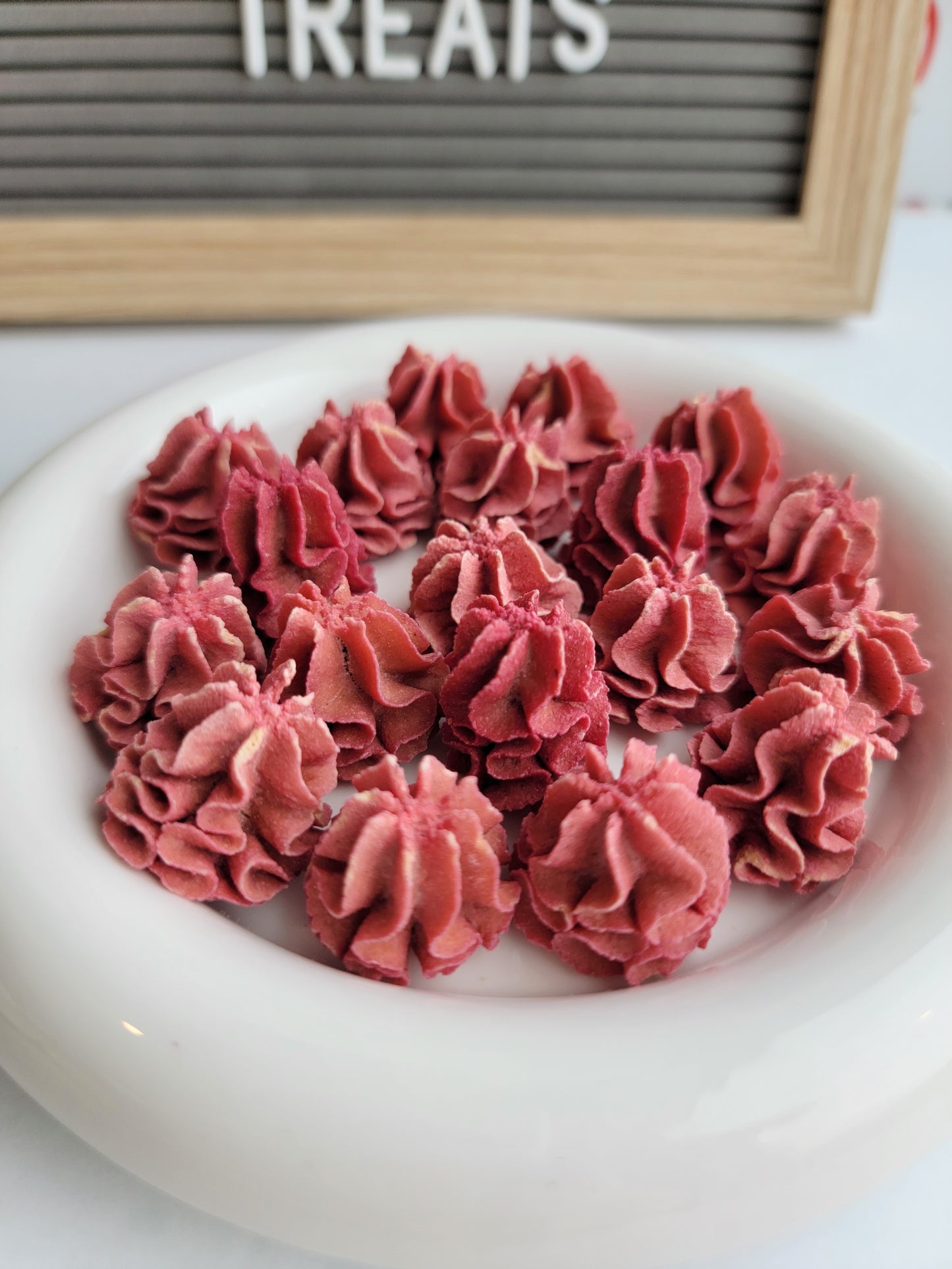 Red Velvet Meringue| Goat Milk Based | Crunchy | 1.8oz/50g
