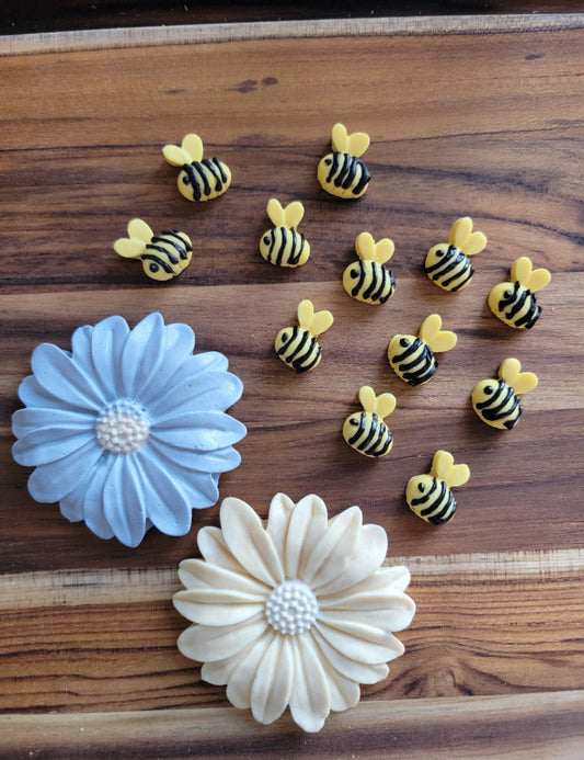Mini Bees| Enrichment & Toppers | Goat Milk Based |Crunchy | 25ct