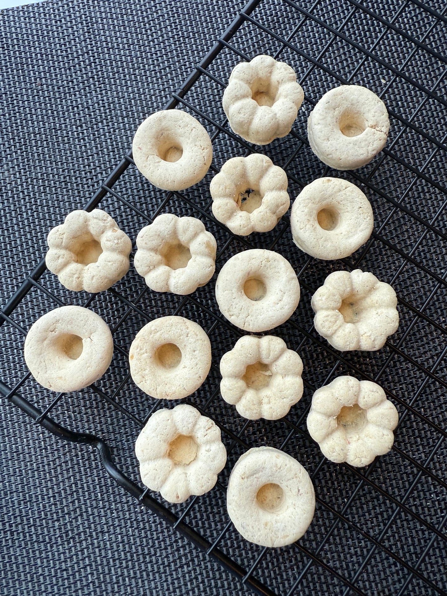 Plain Chicken Donuts | Meat Based |Crunchy | 6ct or 10ct