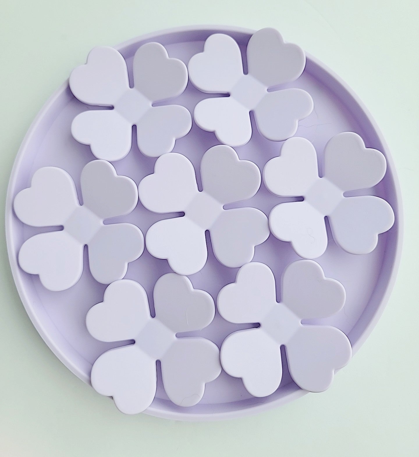 Silicone Flower Slow Feeder with suction| Dog & Cat Feeders | 1ct