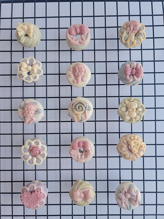 Mini Artisan Donut Set | Sugar Free Icing & Meat Based |Crunchy | 7ct | Assorted Designs