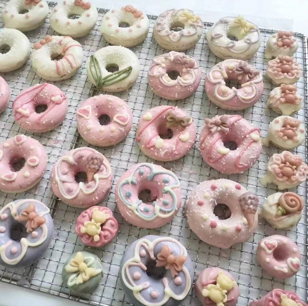 Artisan Pup Donut Pawty Set | Sugar Free Icing & Meat Based | Crunchy | 3ct or 5ct | Assorted Designs