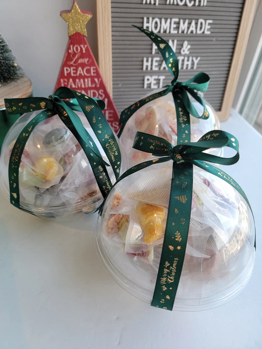 Holiday Christmas Snowglobe Gift with treats! Assorted Variety Fun Pet Treats, Perfect for gifting to dogs/cats friends
