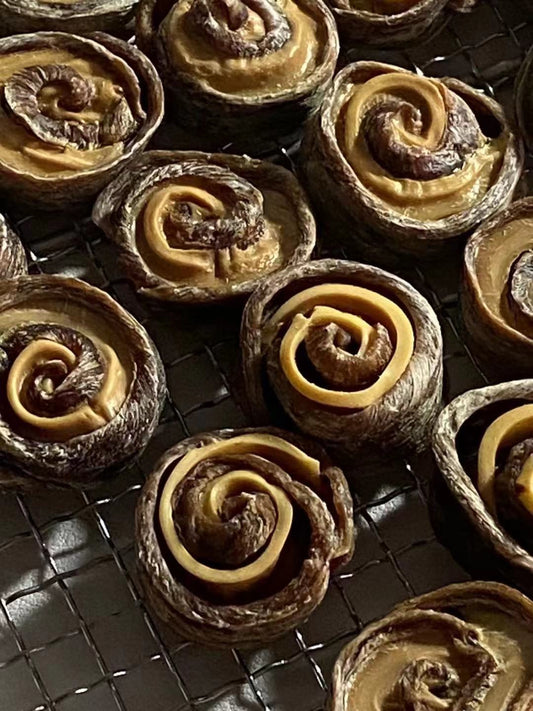 Cinnabark Roll Dog Treat | Meat Based | Chomper | 1.8oz/50g (14-16ct)