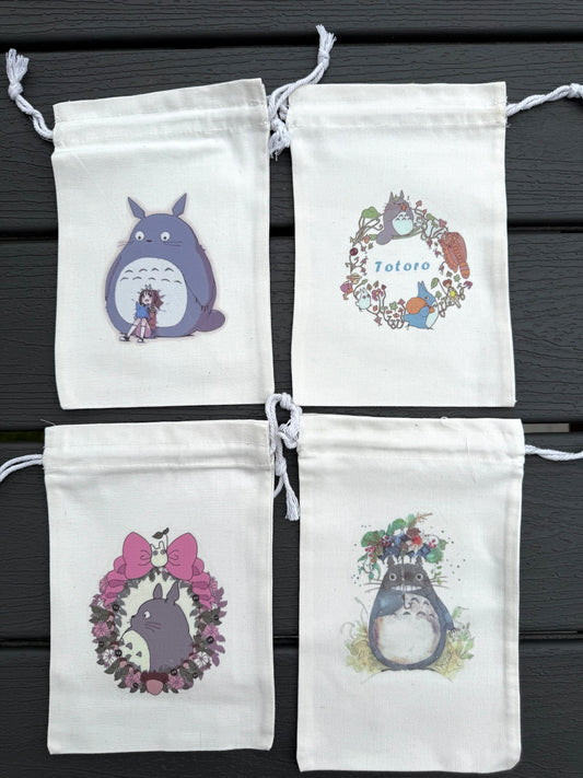 Totoro Themed Cookie Set & Reusable Treats Bag – Soft & Chewy Meat Based, 15ct, Assorted Designs