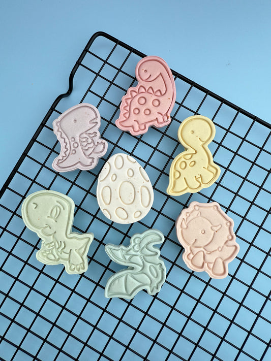 Pastel Dino Dreamland Set| Goat Milk Based |Crunchy | 7ct | Assorted Designs