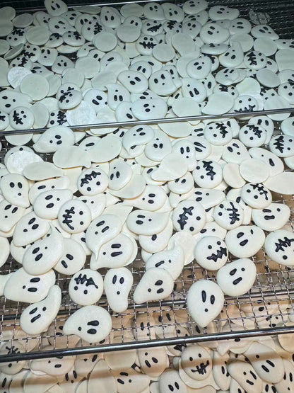 Spooky Ghosts | Goat Milk Based |Crunchy |1.8oz/50g