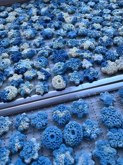 Snowflakes Candy Mix | Goat Milk Based | Crunchy | 1.8oz/50g Assorted Designs