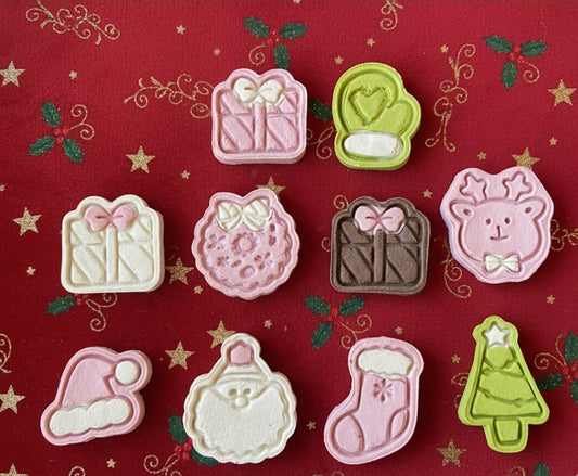 Miniature Christmas Mix Bundle, Meat Cookies, Dogs/All Cats, Soft texture for smaller breeds, assorted designs 10ct/set